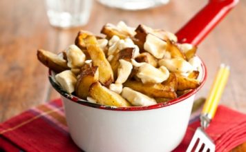 Sauce à poutine
