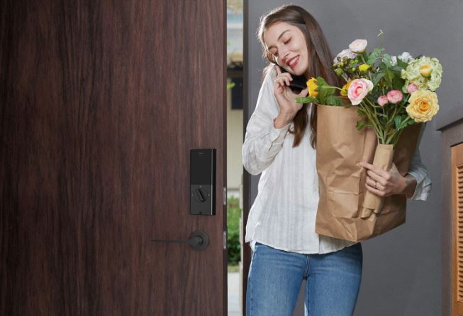 Serrure intelligente Serrure intelligente à ouverture sans clé Bluetooth Wi-Fi avec clavier et clé Eufy Security